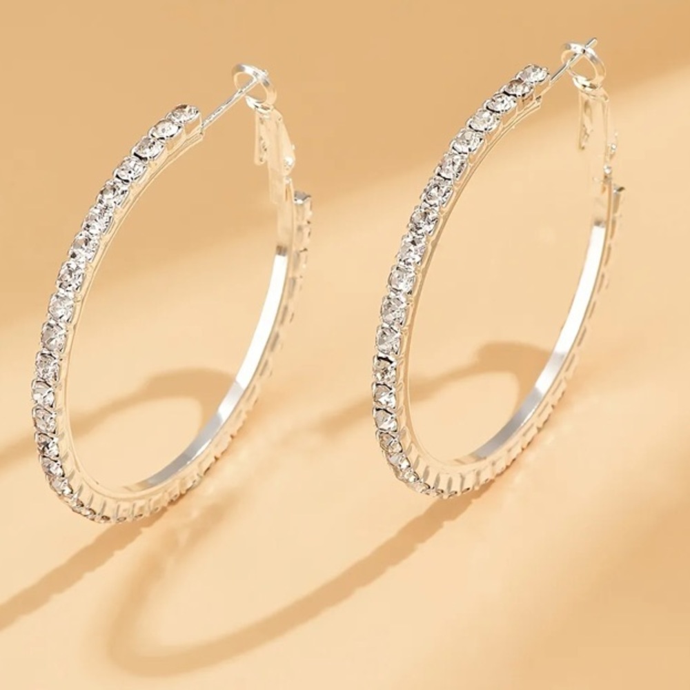 🔥10 for $100🔥 Rhinestone hoop earrings